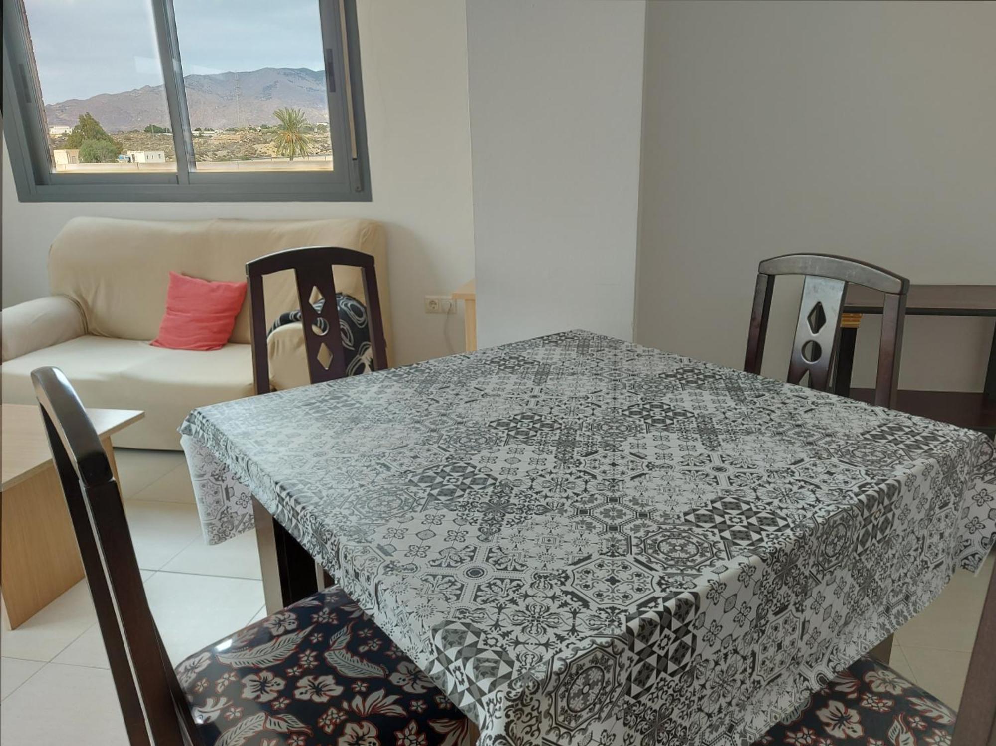 Apartamento - Aparcamiento Incluido - Moderno Entero - Alborania