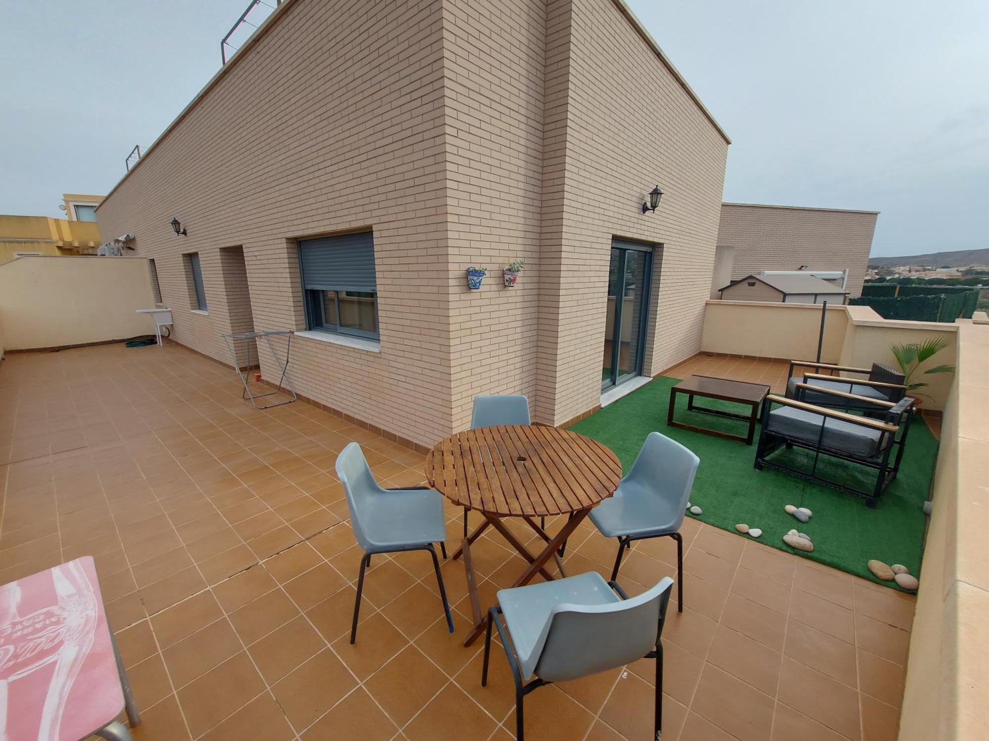 Apartamento - Aparcamiento Incluido - Moderno Entero - Alborania Viator